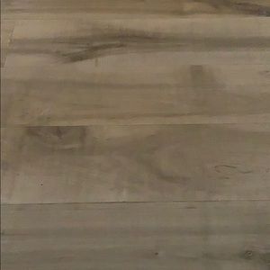 Meet your Posher, Tania